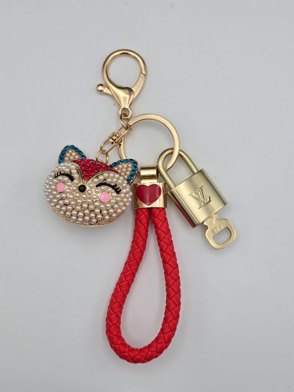 LV Gold Padlock 🔑 Authentic Louis Vuitton Charm + Unbranded Fox Head Keychain - Picture 4 of 12